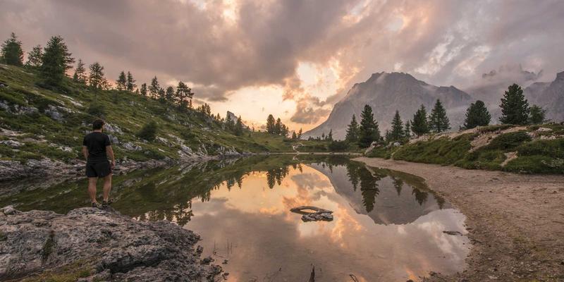 Wi-Fi 6技术如何重塑智慧家庭网络：IT解决方案与系统集成的新机遇